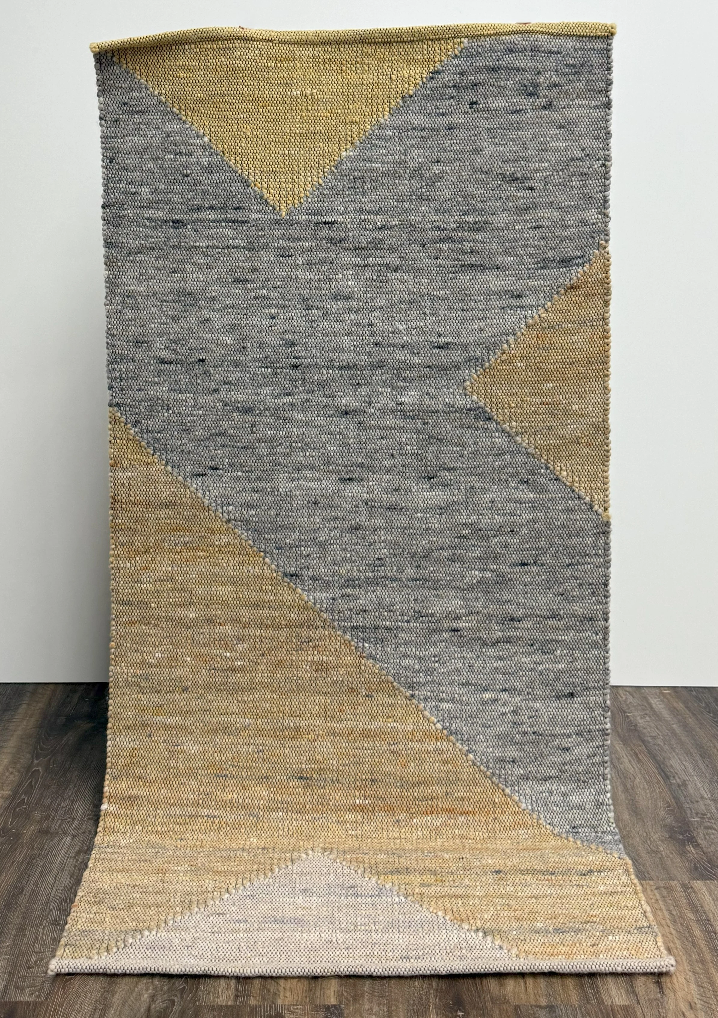 Africa Lagos D123/22