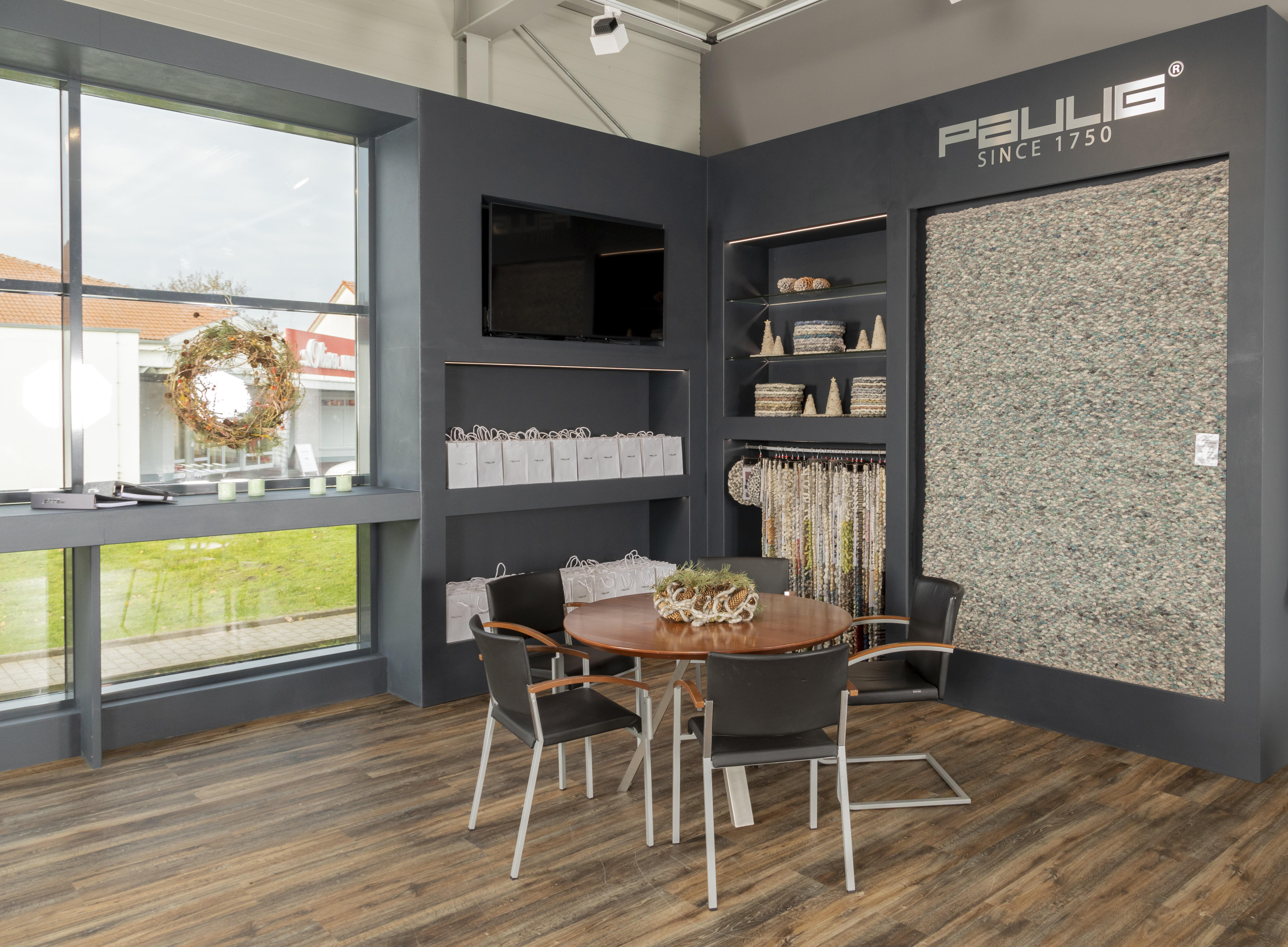 paulig1750-teppiche-manufaktur-haendlersuche-flagshipstore_schwarzach_3 paulig1750-teppiche-manufaktur-haendlersuche-flagshipstore_schwarzach_3