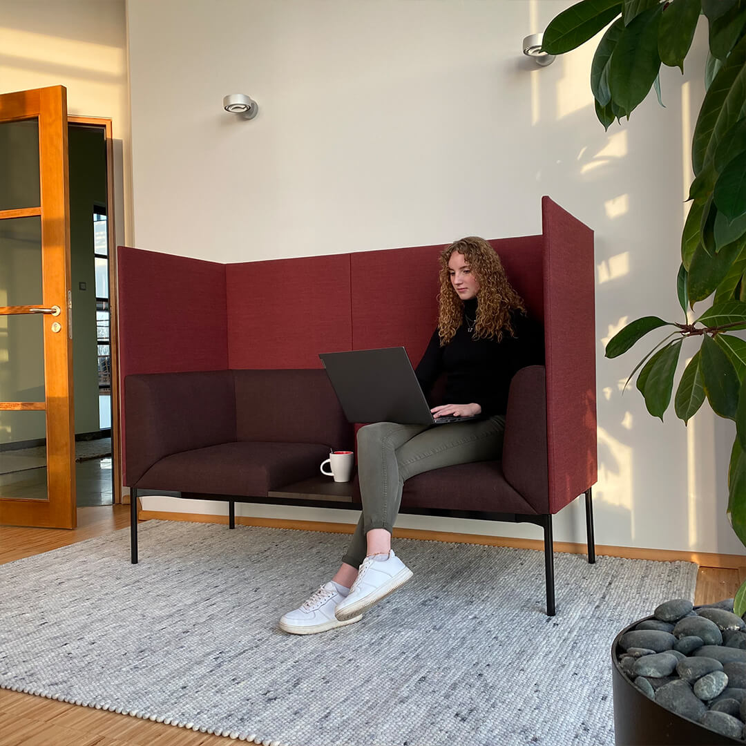 paulig1750-teppiche-manufaktur-karriere-arbeiten-sofa-work-lifee paulig1750-teppiche-manufaktur-karriere-arbeiten-sofa-work-lifee