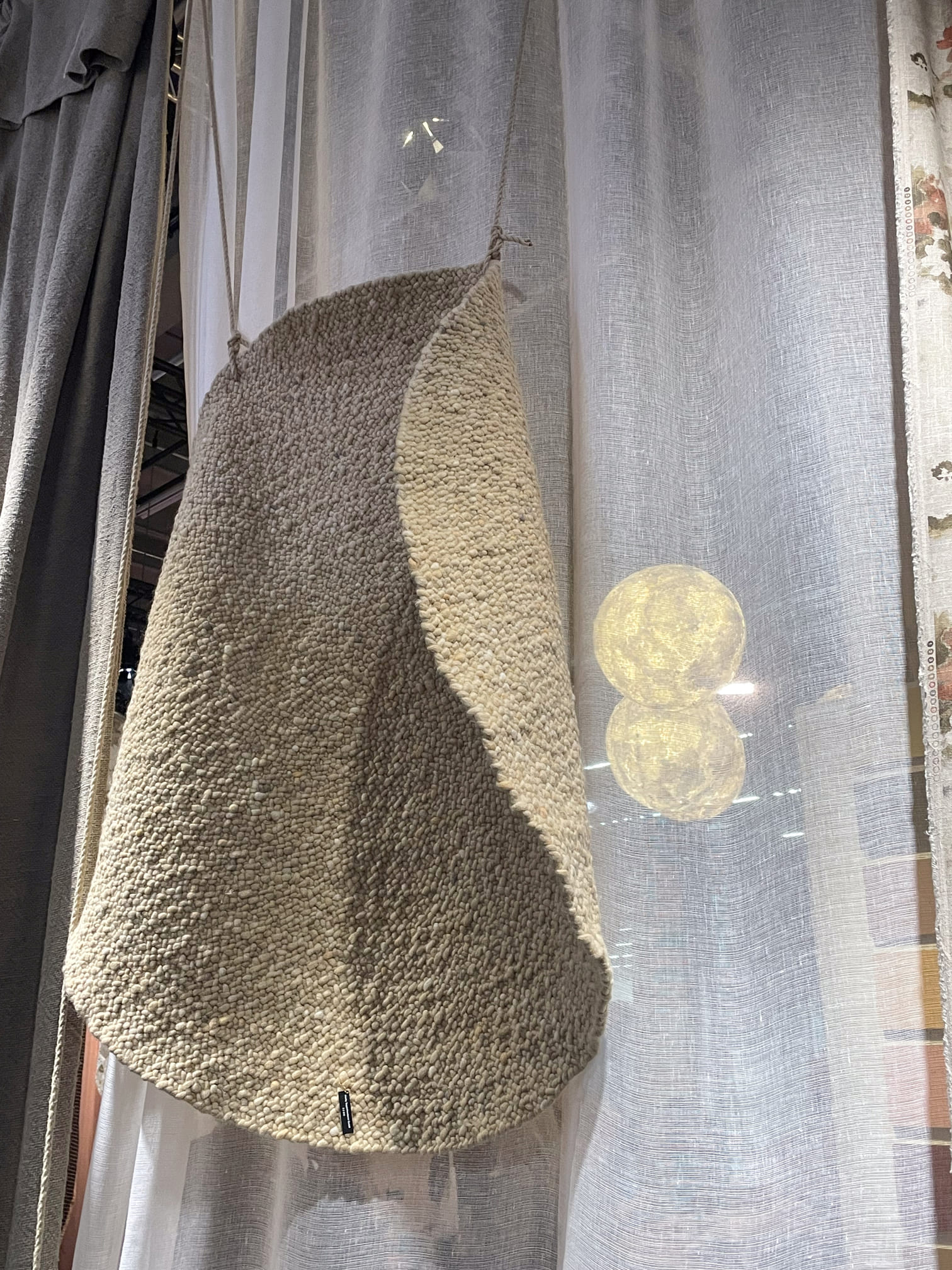 PauligMagazinHeimtextilMesseBeispielteppich